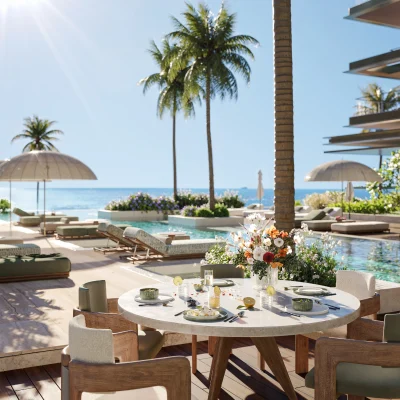 TM2161_VP09_Exterior_PoolArea_rev01-