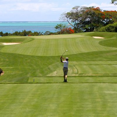 golf_man_tee_golfers_golf_clubs_sport_ball_sports_anahita-1354648 golf_man_tee_golfers_golf_clubs_sport_ball_sports_anahita-1354648